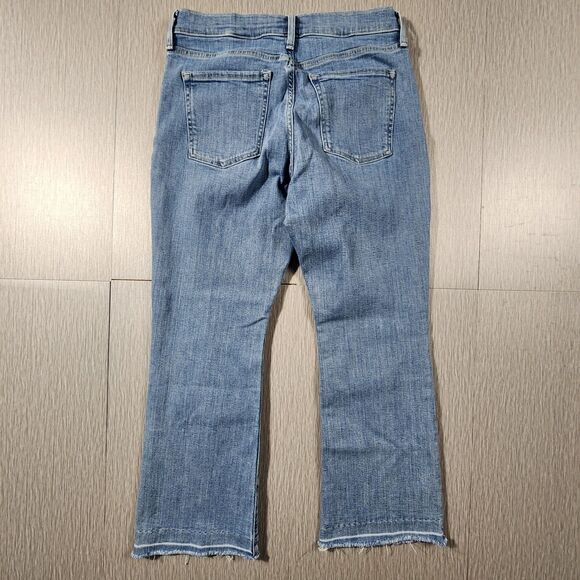 Banana Republic Mid Rise Crop Flare Jeans Women’s Size 29 - Picture 2 of 8